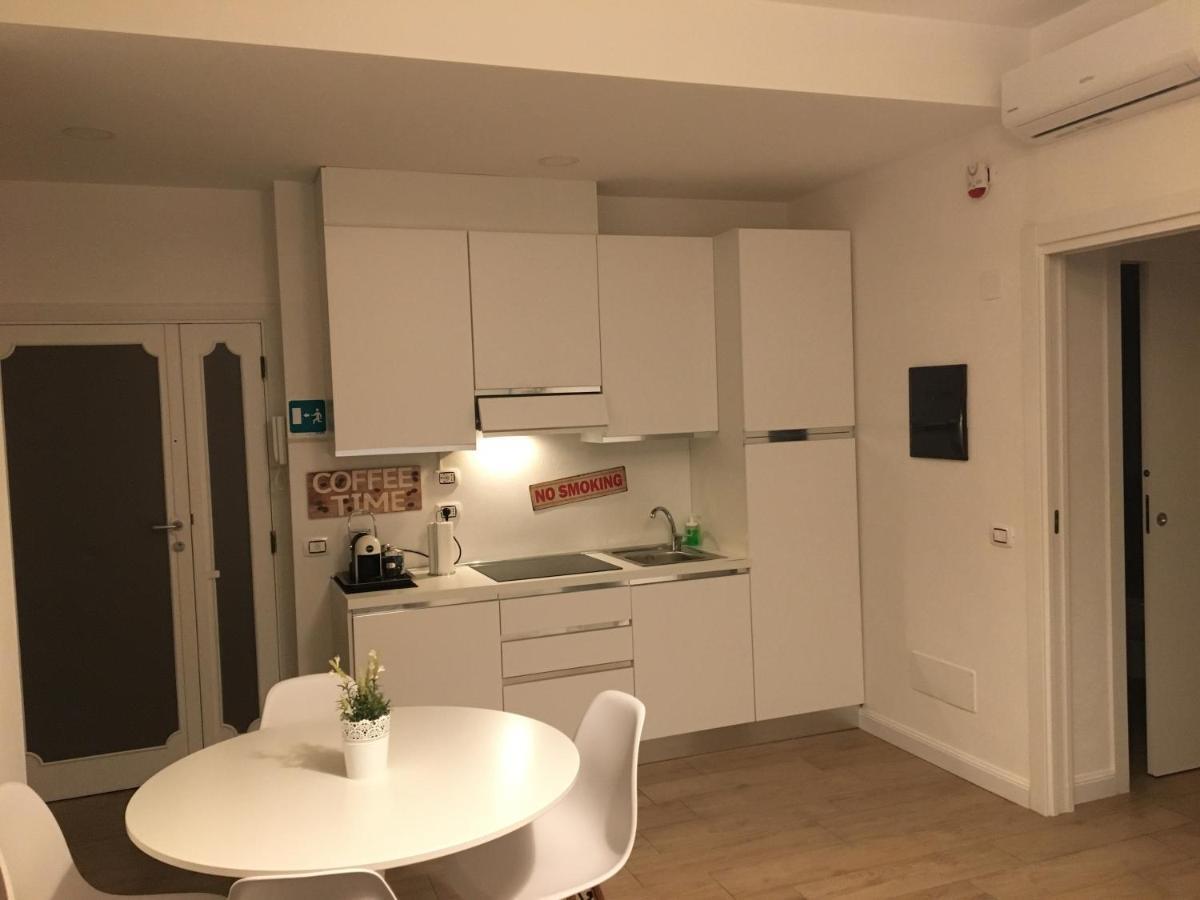Gli Aranci Apartment Rom Exteriör bild